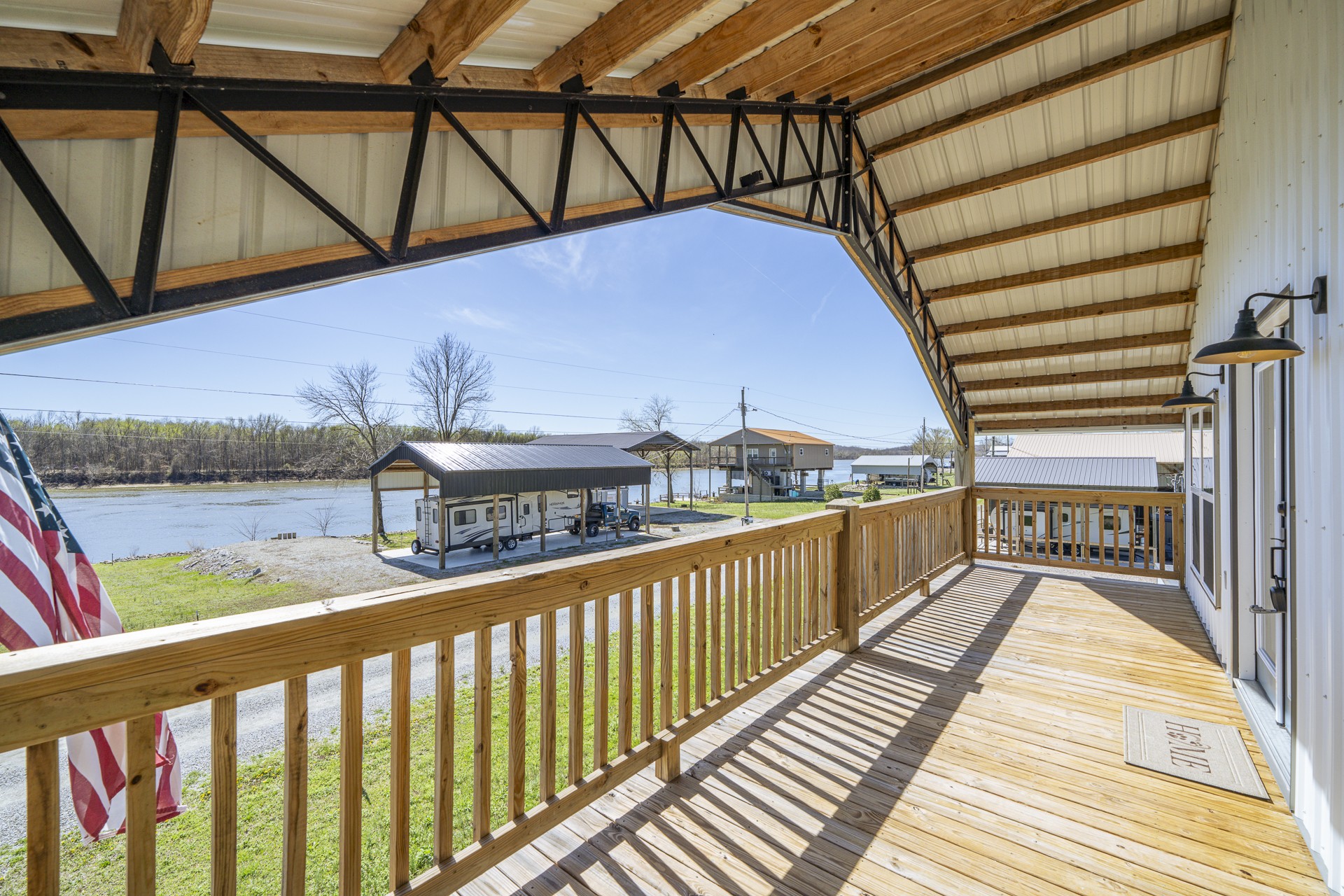 1082 WC PICKETT Road Clifton, TN 38425 - Photo 37 of 76
