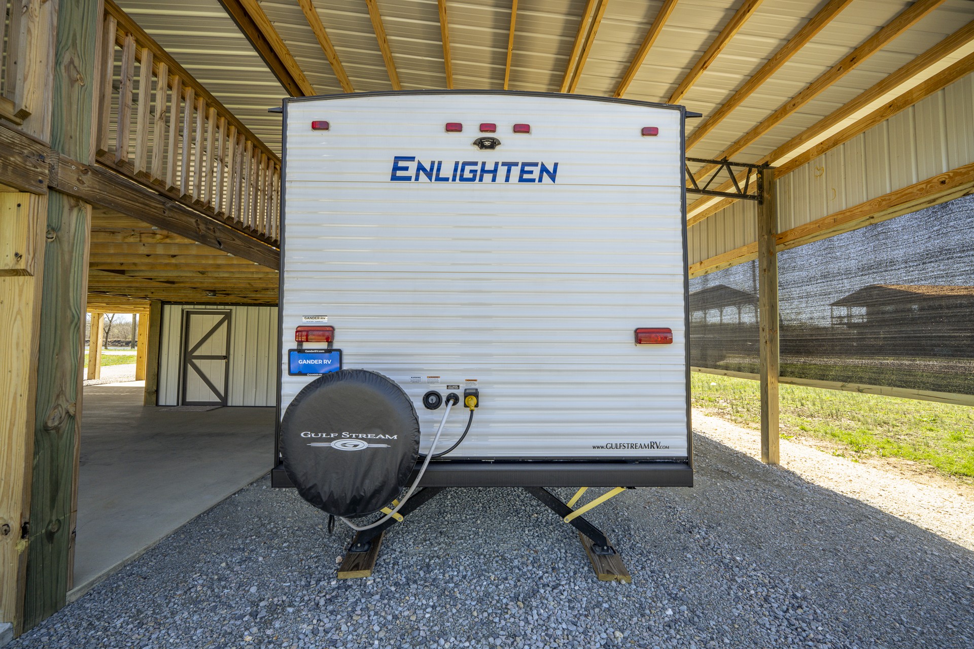 1082 WC PICKETT Road Clifton, TN 38425 - Photo 56 of 76