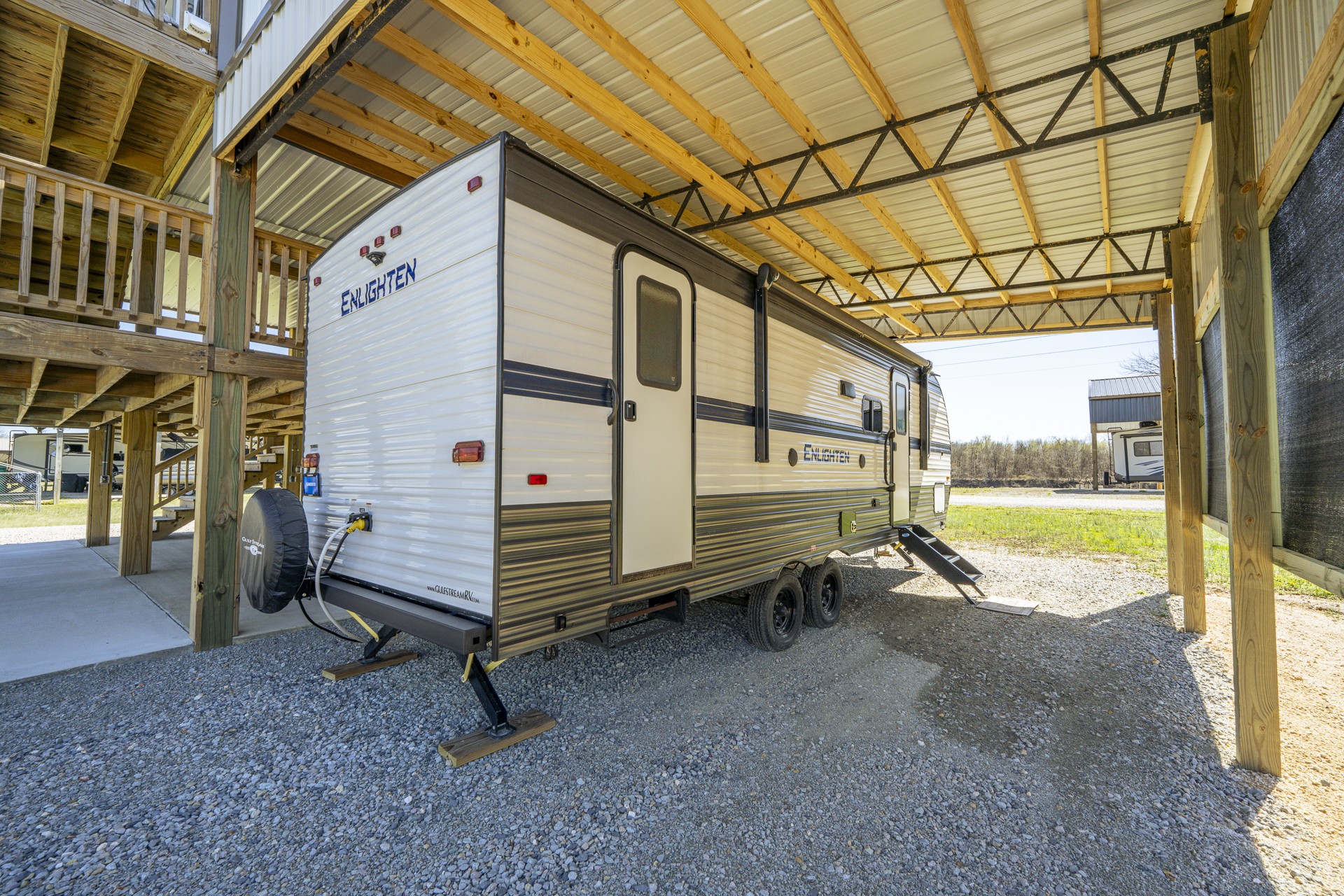 1082 WC PICKETT Road Clifton, TN 38425 - Photo 59 of 76