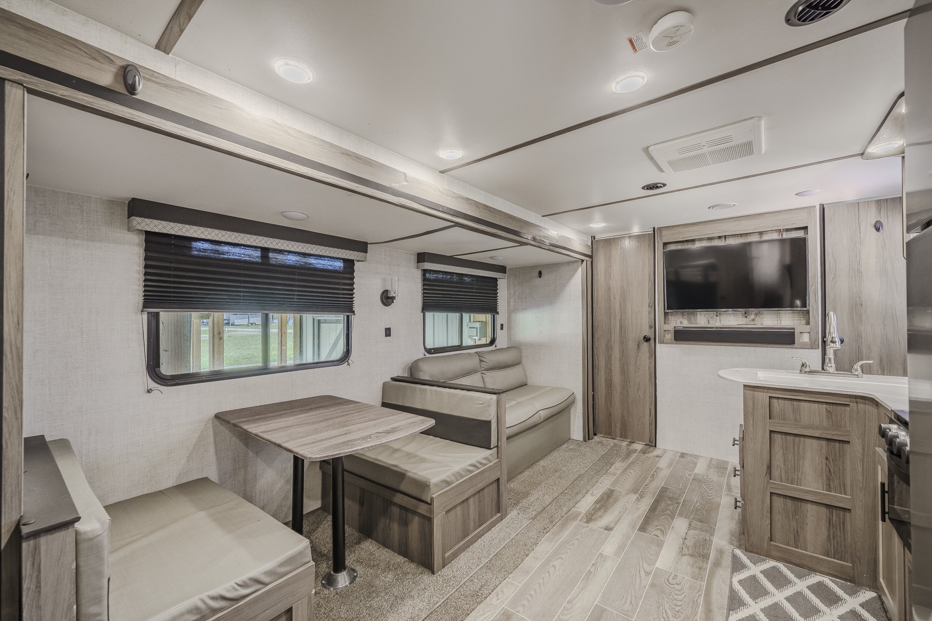 1082 WC PICKETT Road Clifton, TN 38425 - Photo 62 of 76