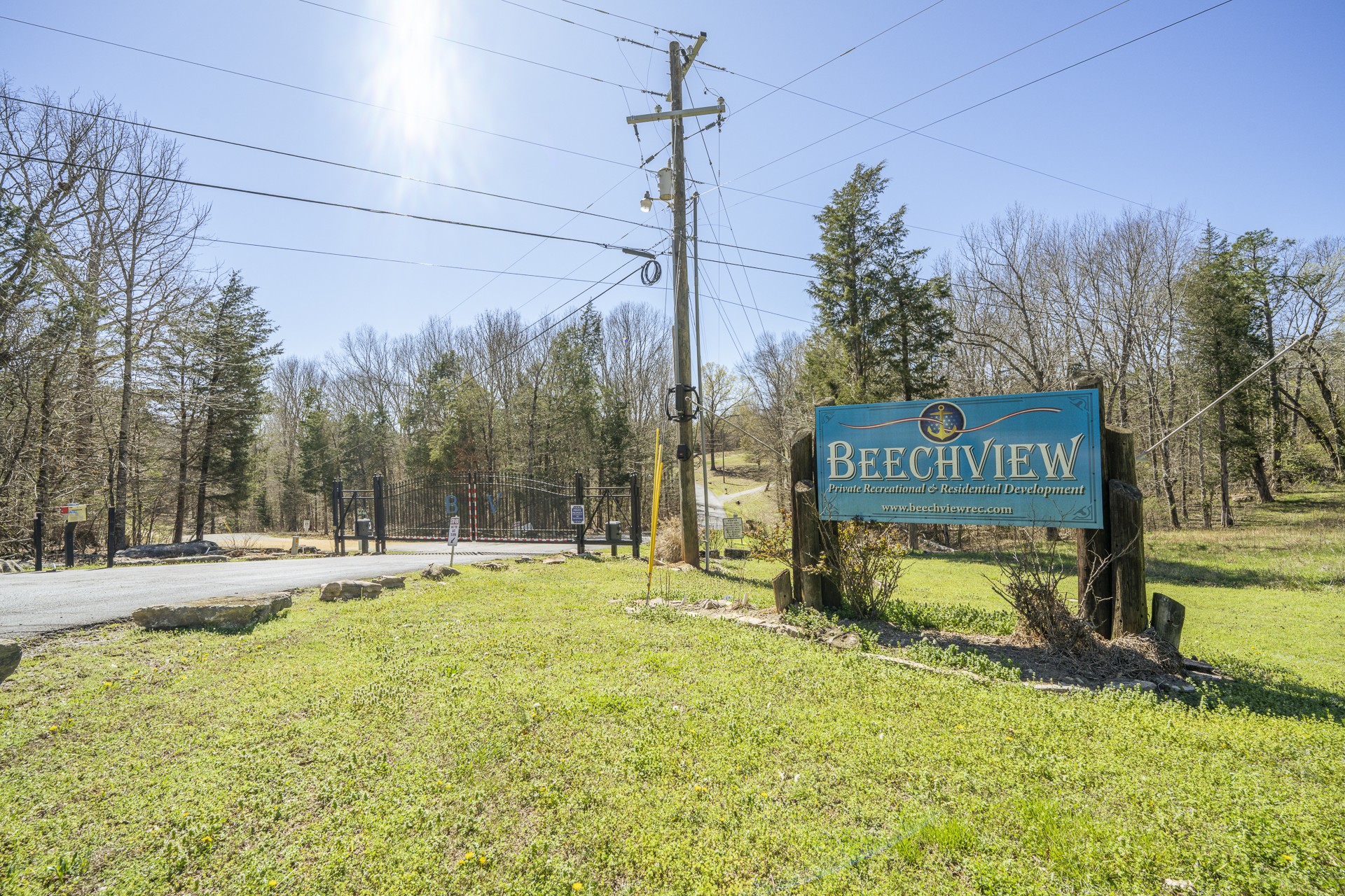 1082 WC PICKETT Road Clifton, TN 38425 - Photo 70 of 76