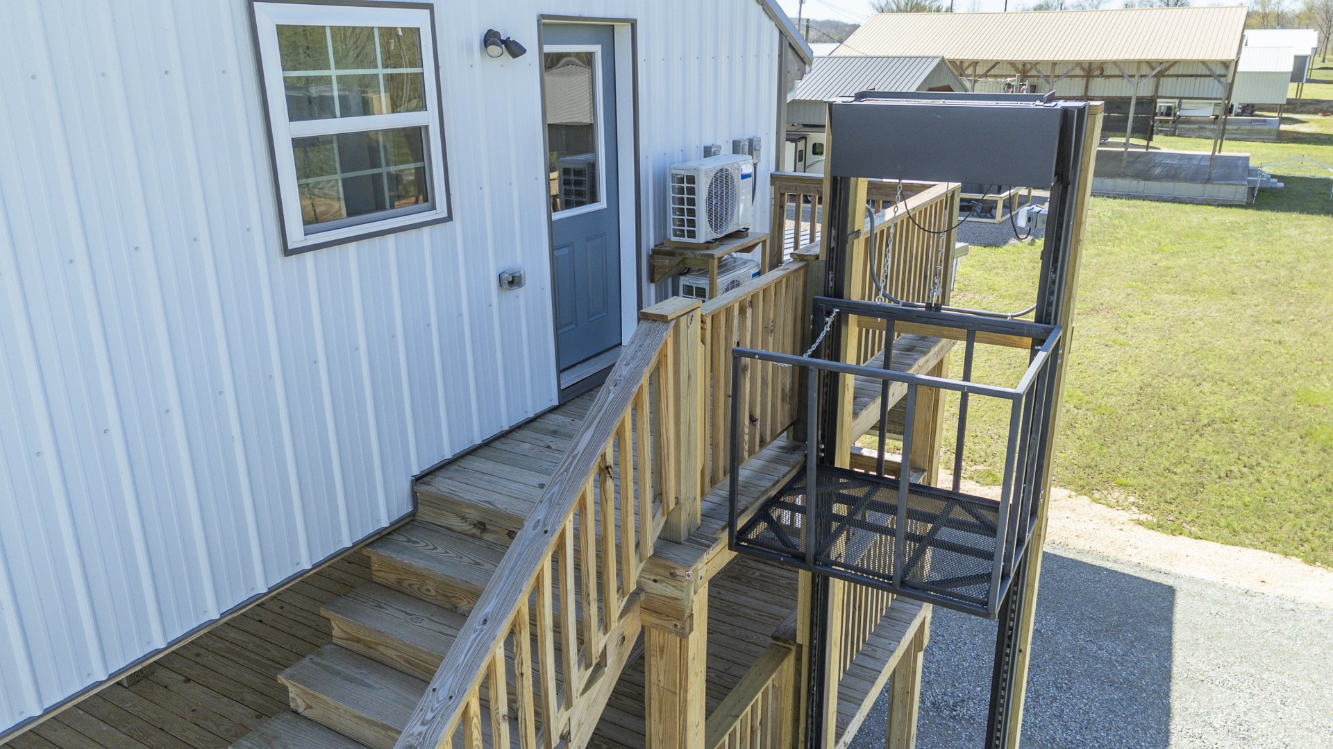 1082 WC PICKETT Road Clifton, TN 38425 - Photo 9 of 76