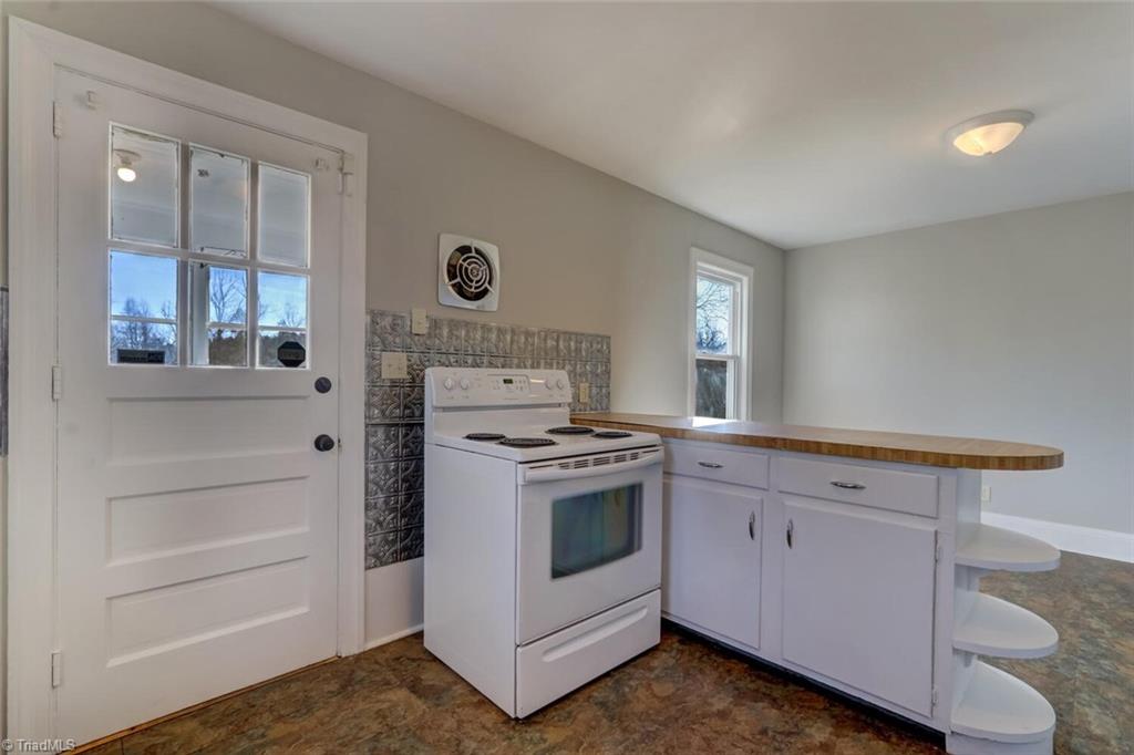859 Sandy Cross Road Reidsville, NC 27320 - Photo 11 of 31