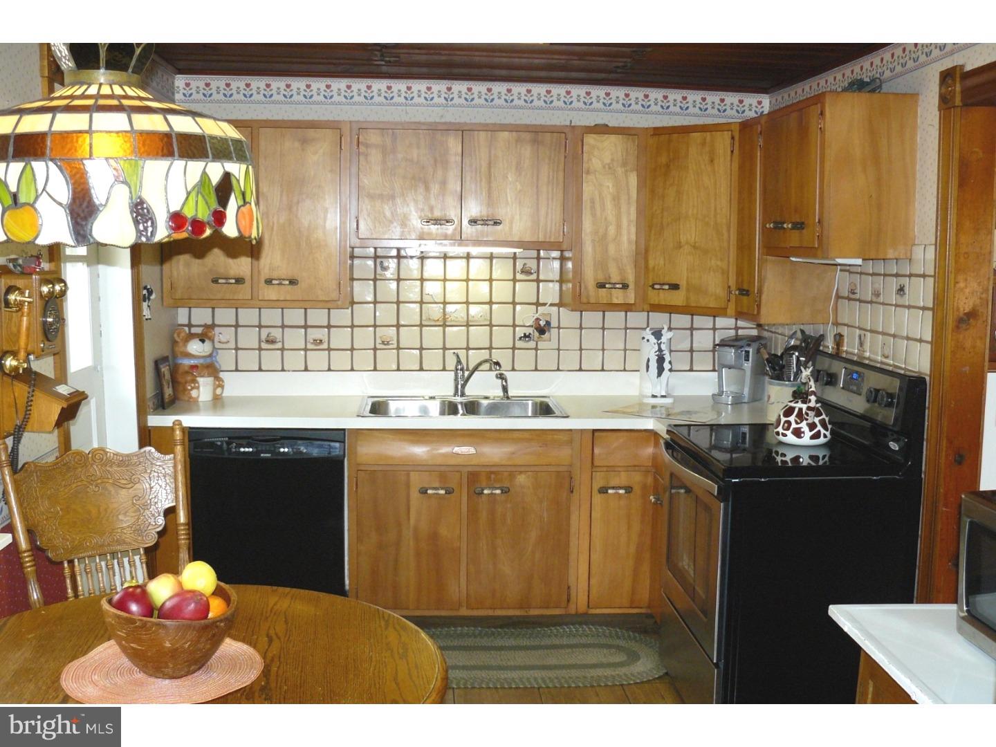 32 Mt Laurel Road Hainesport, NJ 08036 - Photo 7 of 24 Kitchen