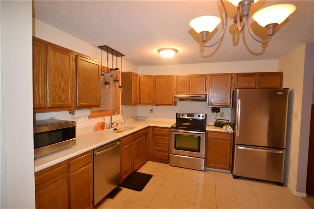3122 Valley Farms Road Indianapolis, IN 46214 - Photo 2 of 15 Gallery Image 2