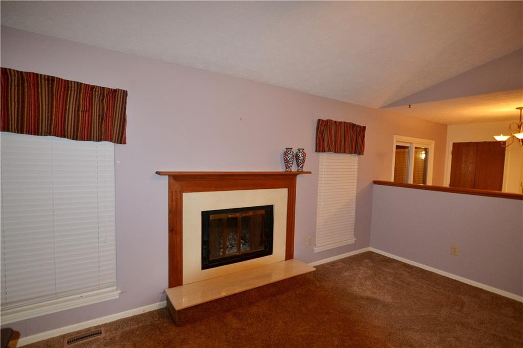 3122 Valley Farms Road Indianapolis, IN 46214 - Photo 6 of 15 Gallery Image 6