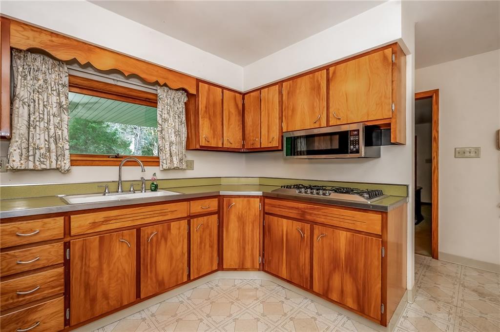 465 North 9th Street Indiana, PA 15701 - Photo 12 of 28