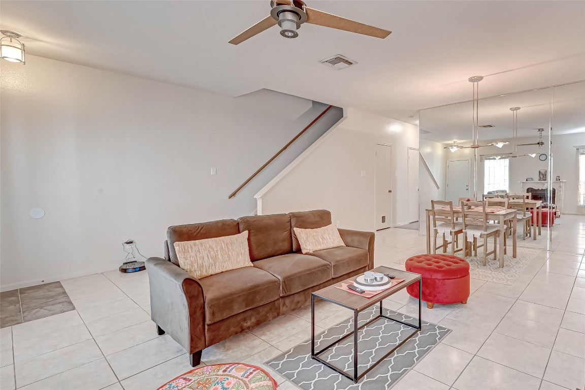 3780 Tanglewilde Street, Unit 604 Houston, TX 77063 - Photo 12 of 46