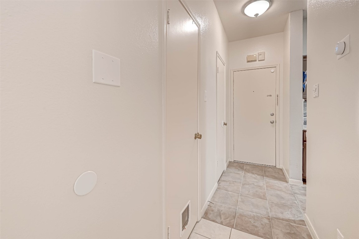 3780 Tanglewilde Street, Unit 604 Houston, TX 77063 - Photo 16 of 46