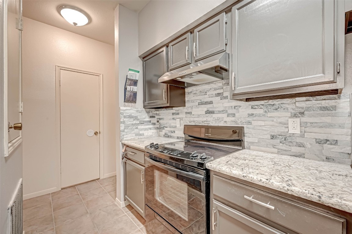 3780 Tanglewilde Street, Unit 604 Houston, TX 77063 - Photo 19 of 46