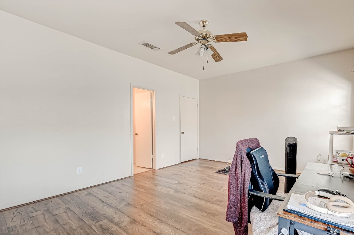 3780 Tanglewilde Street, Unit 604 Houston, TX 77063 - Photo 28 of 46