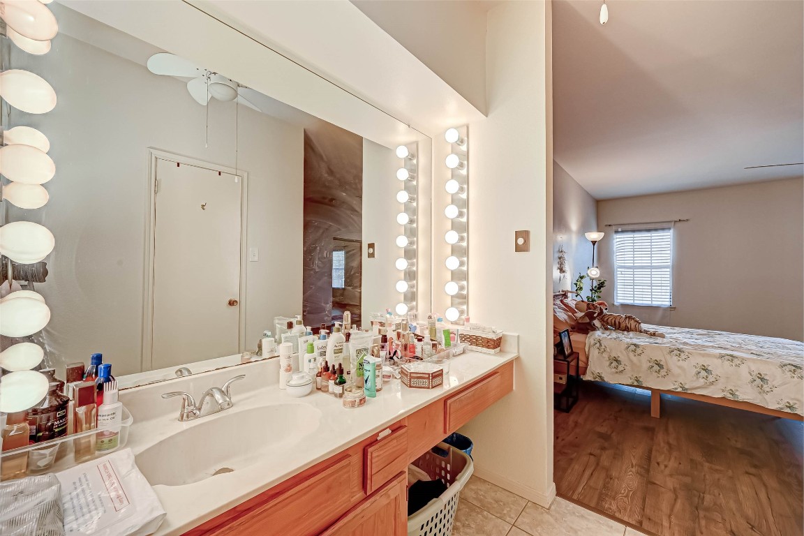 3780 Tanglewilde Street, Unit 604 Houston, TX 77063 - Photo 37 of 46