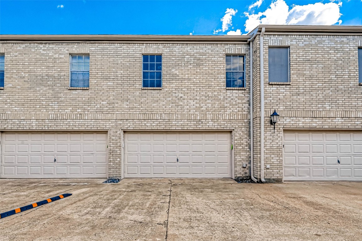 3780 Tanglewilde Street, Unit 604 Houston, TX 77063 - Photo 40 of 46