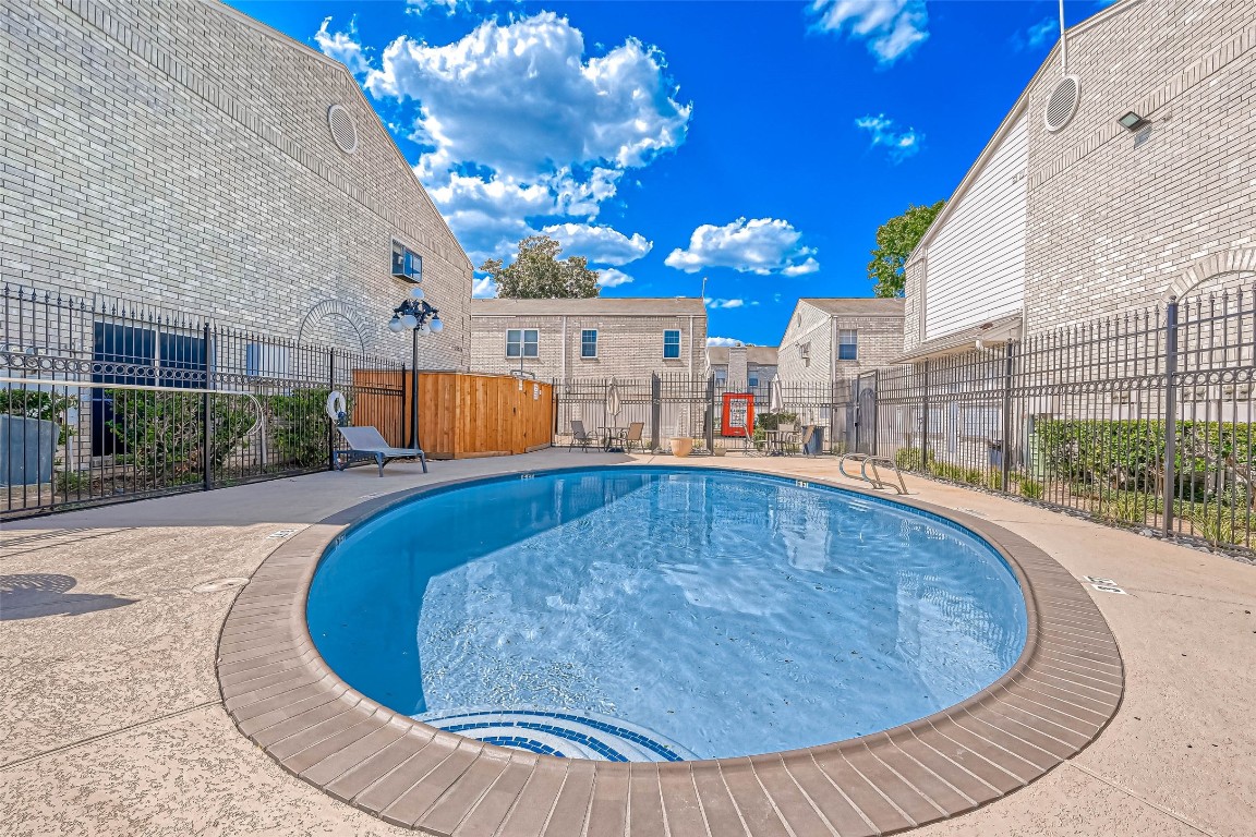 3780 Tanglewilde Street, Unit 604 Houston, TX 77063 - Photo 42 of 46