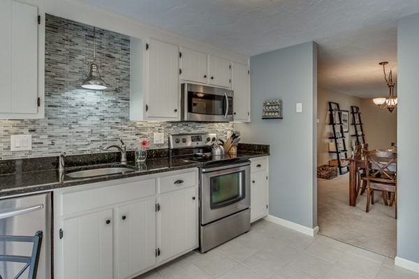 58 Spring Street, Unit 7 Medfield, MA 02052 - Photo 7 of 29 Gallery Image 7