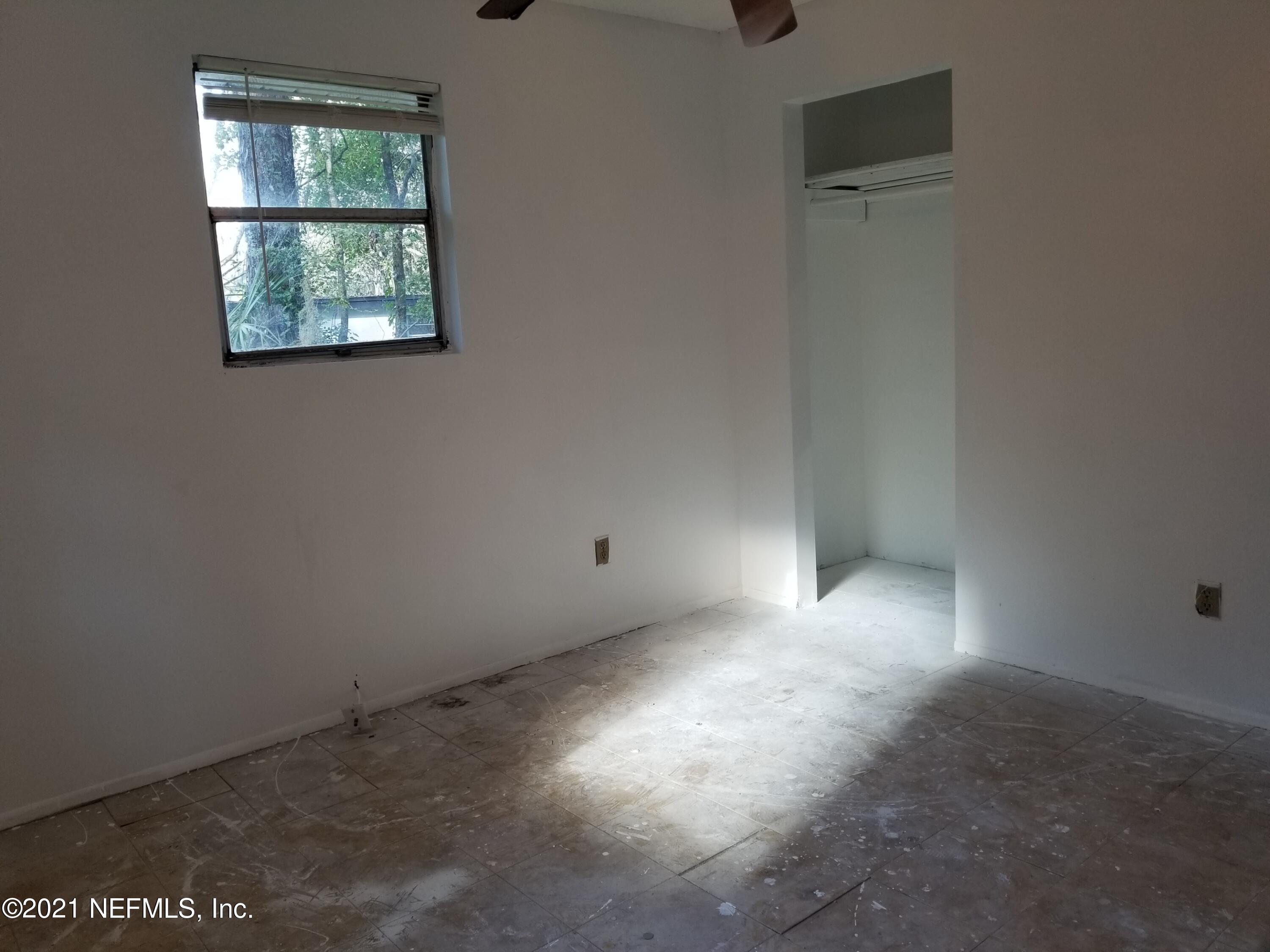 7649 Old Kings Road Jacksonville, FL 32219 - Photo 11 of 34 20211030_163001