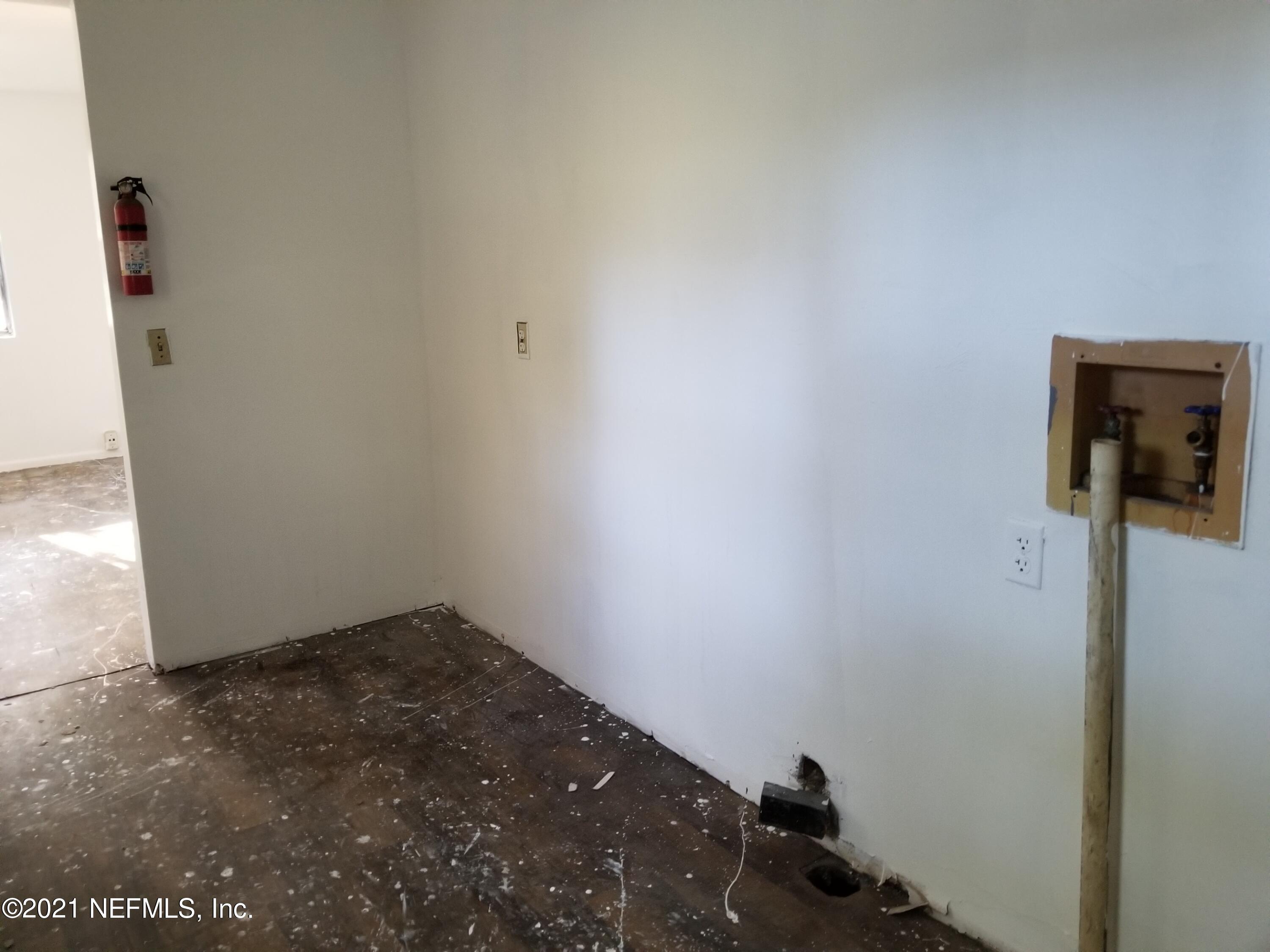 7649 Old Kings Road Jacksonville, FL 32219 - Photo 21 of 34 20211030_163553