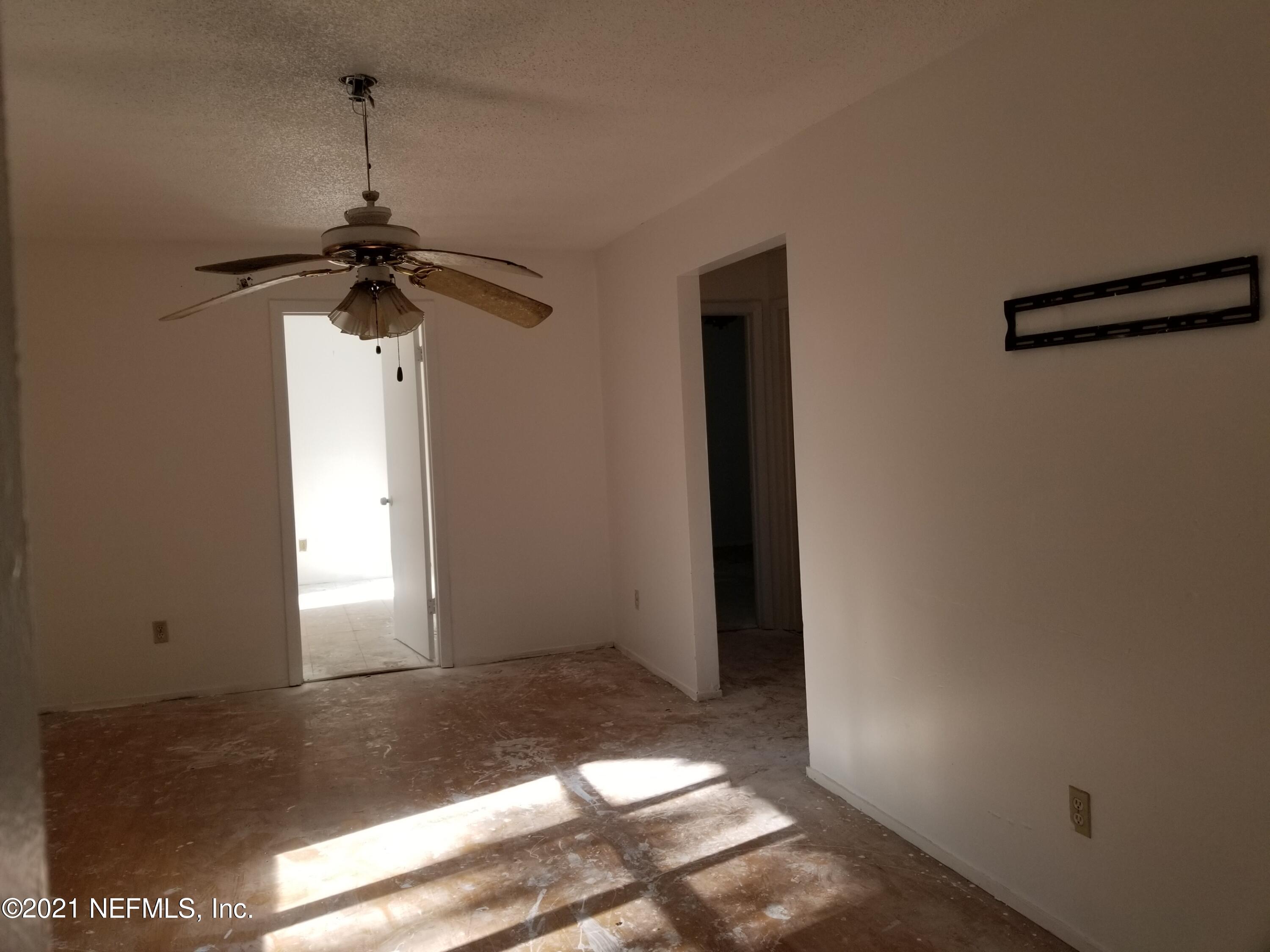 7649 Old Kings Road Jacksonville, FL 32219 - Photo 3 of 34 20211030_163616