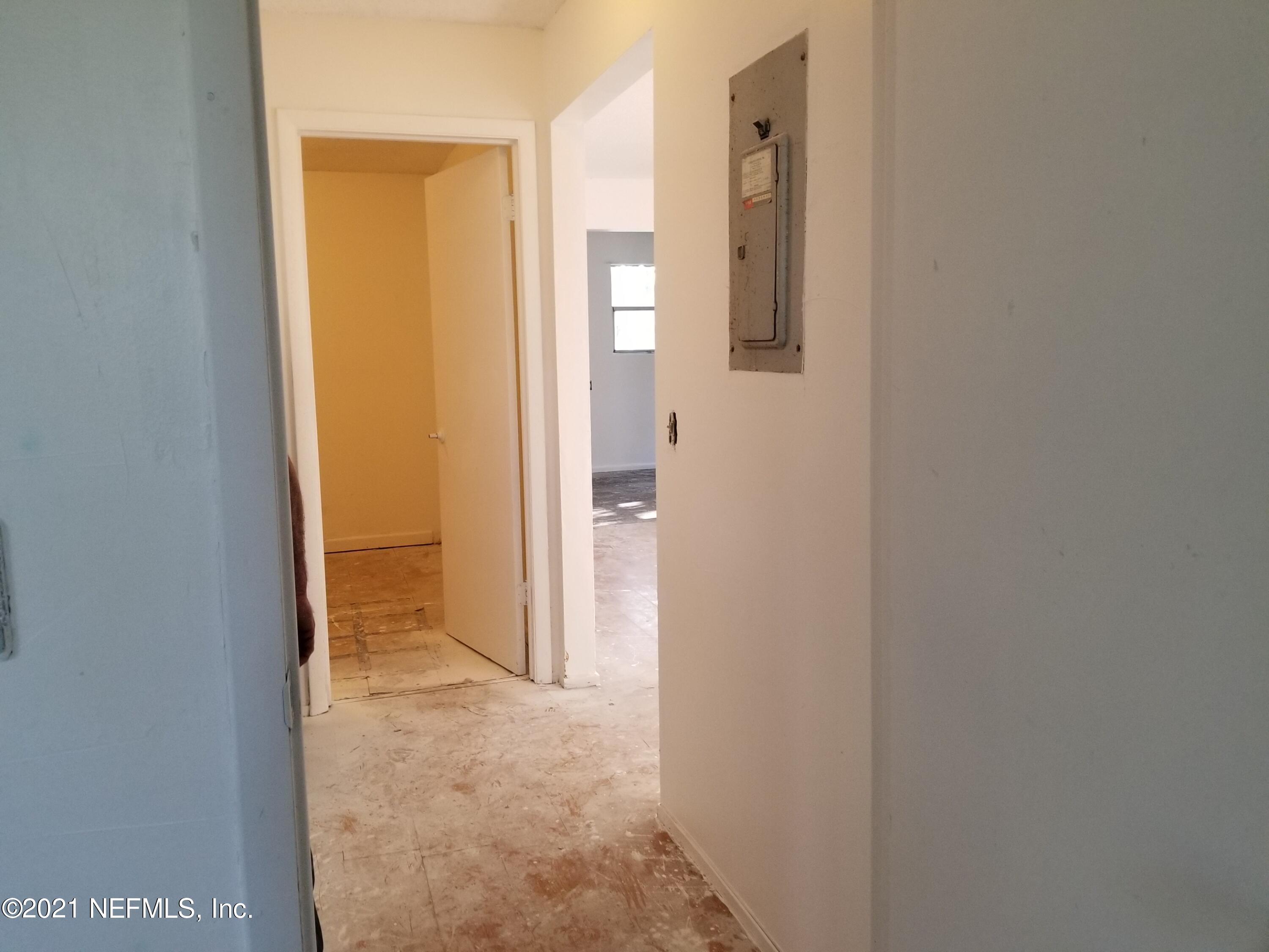 7649 Old Kings Road Jacksonville, FL 32219 - Photo 6 of 34 20211030_163236