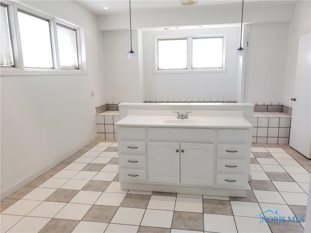 3564 Brown Road Oregon, OH 43616 - Photo 15 of 22 Gallery Image 15