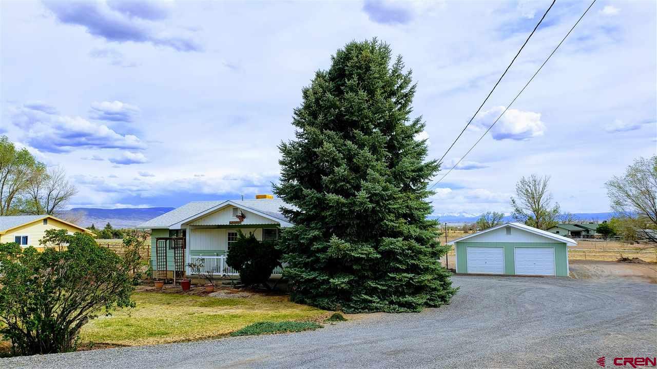 20106 Fairview Road Austin, CO 81410 - Photo 3 of 33