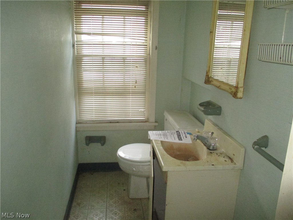 1415 Clearview Road Cleveland, OH 44124 - Photo 13 of 16 Gallery Image 13