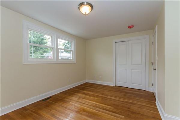 117 Ravenswood Road Waltham, MA 02453 - Photo 11 of 14 Gallery Image 11