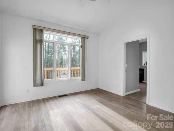 $465,000 | 5 Hearthstone Lane, Flat Rock, NC 28731