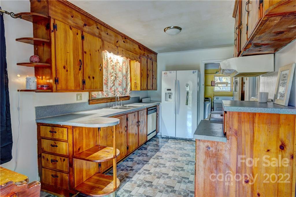 1709 Martin Road Kings Mountain, NC 28086 - Photo 6 of 16 Gallery Image 6