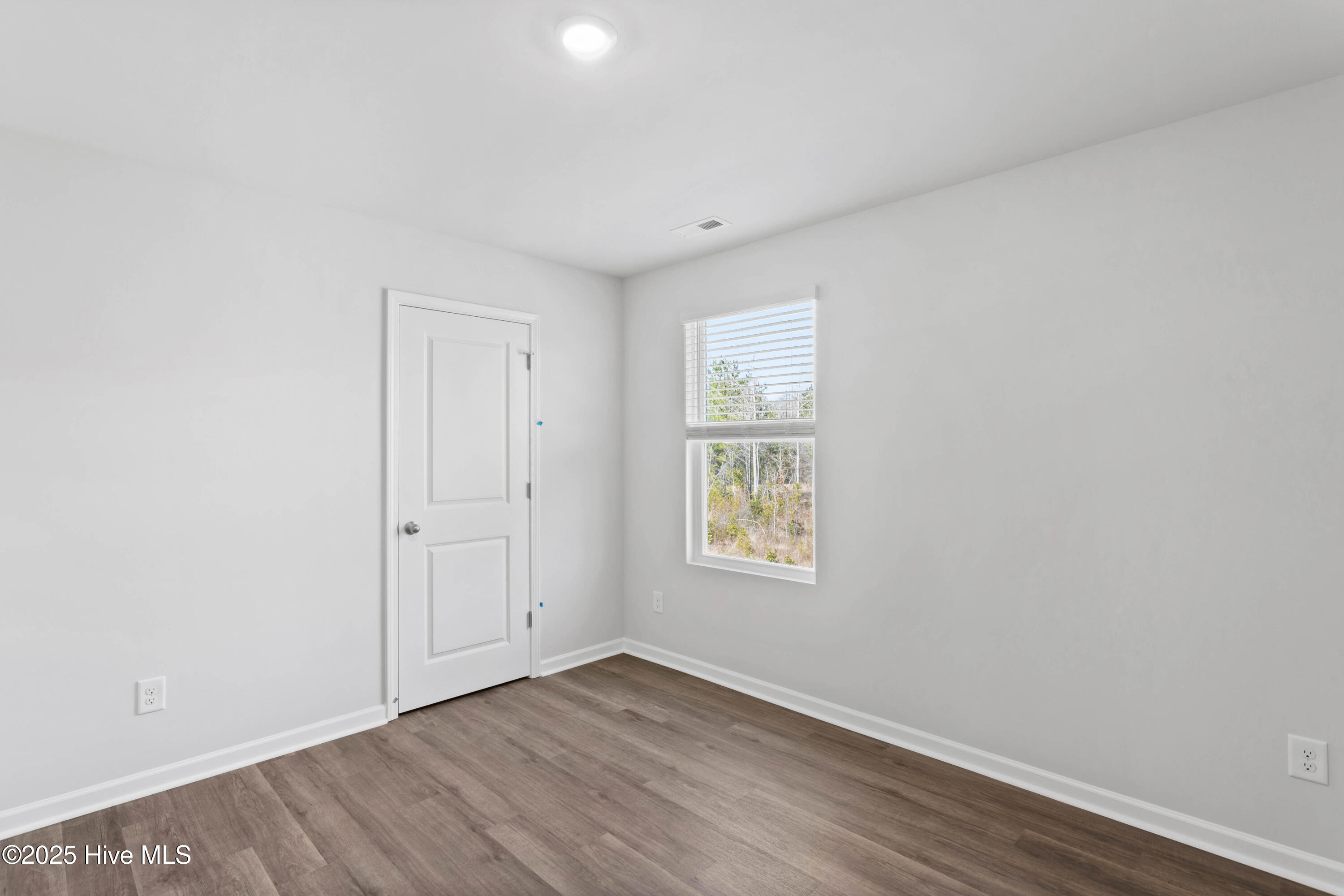 514 Bannermans Mill Road Richlands, NC 28574 - Photo 19 of 24 Photo of a Similar Home