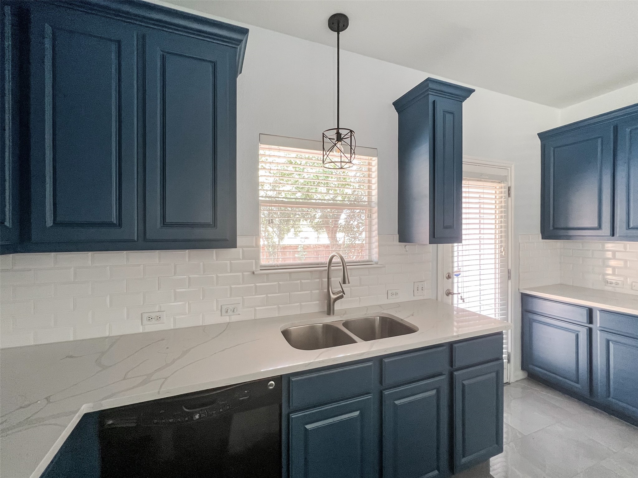3917 Bronco Bend Loop Austin, TX 78744 - Photo 9 of 40 Kitchen Sink Window