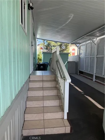 a view of entryway