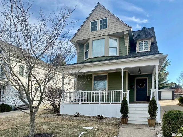 $235,000 | 2238 Hampshire Street, Quincy, IL 62301