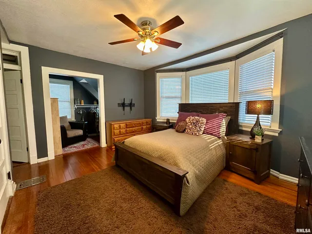 $235,000 | 2238 Hampshire Street, Quincy, IL 62301