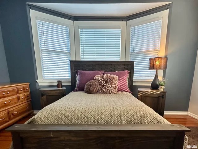 $235,000 | 2238 Hampshire Street, Quincy, IL 62301