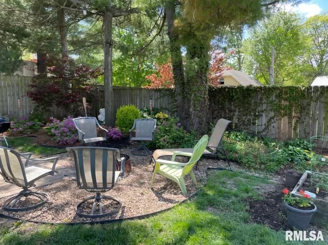 $235,000 | 2238 Hampshire Street, Quincy, IL 62301