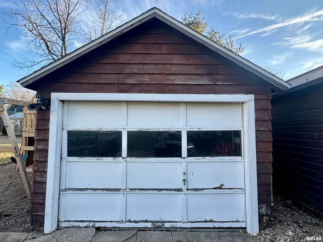 $235,000 | 2238 Hampshire Street, Quincy, IL 62301