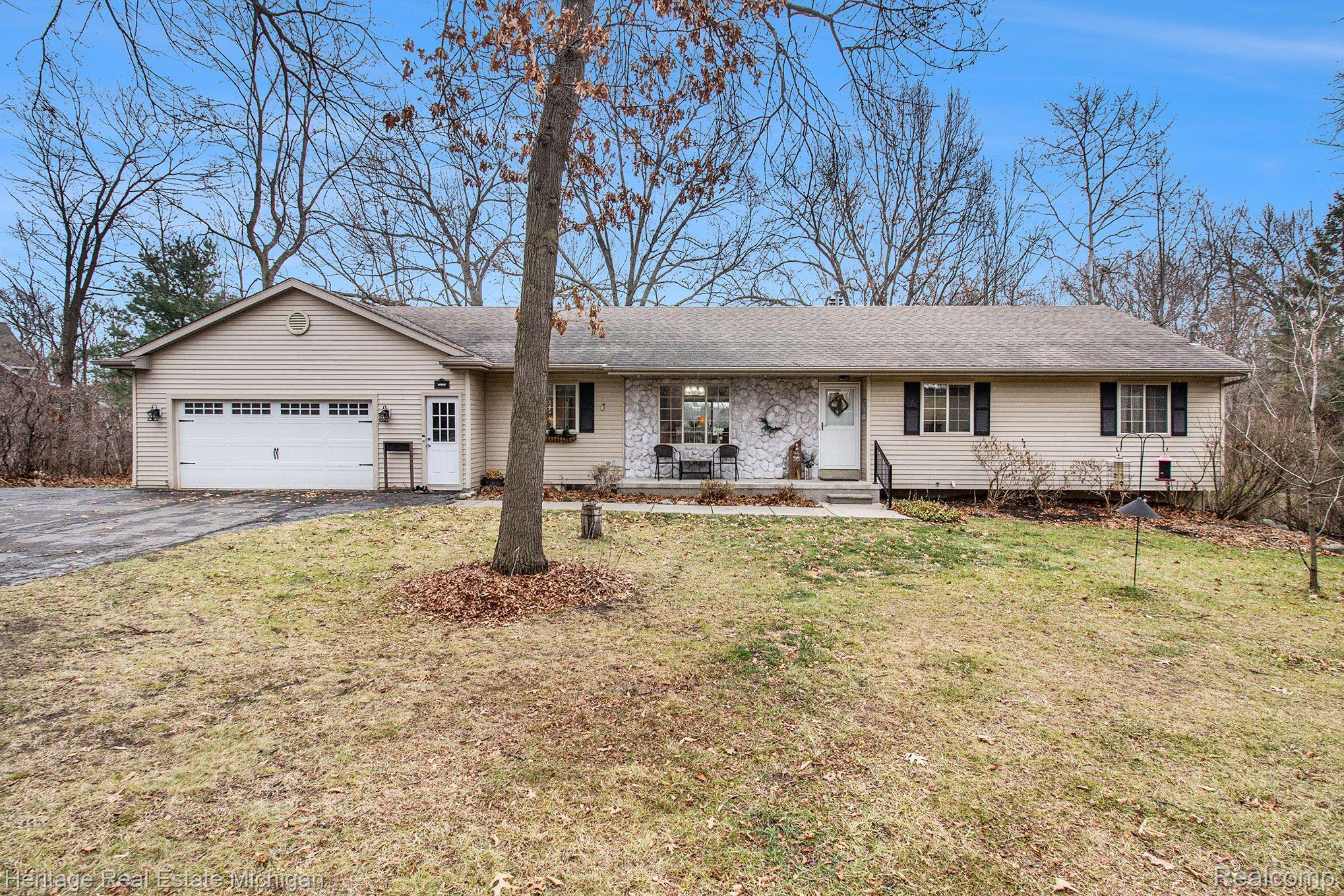 16505 South Seymour Road Linden, MI 48451 - Photo 1 of 33 You will love this amazing waterfront ranch!