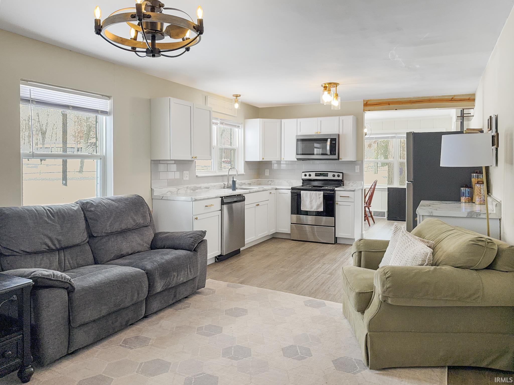 13620 Darmstadt Road Evansville, IN 47725 - Photo 4 of 21