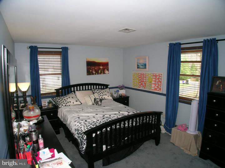 2331 Romig Road Pottstown, PA 19464 - Photo 15 of 25 Gallery Image 15