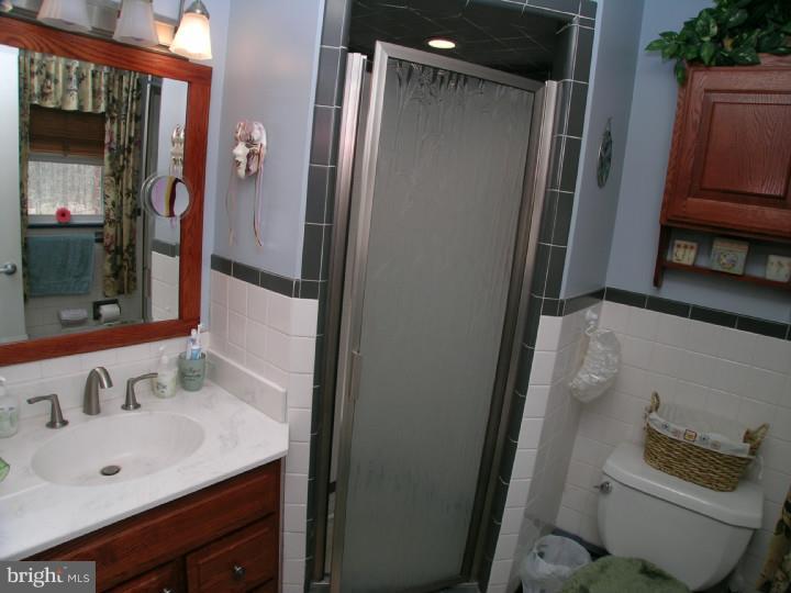2331 Romig Road Pottstown, PA 19464 - Photo 17 of 25 Gallery Image 17