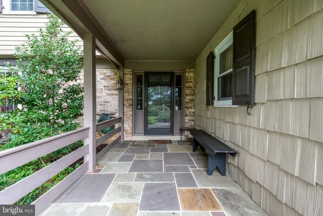 $549,900 | 1221 Country Club Drive, Lancaster, PA 17601