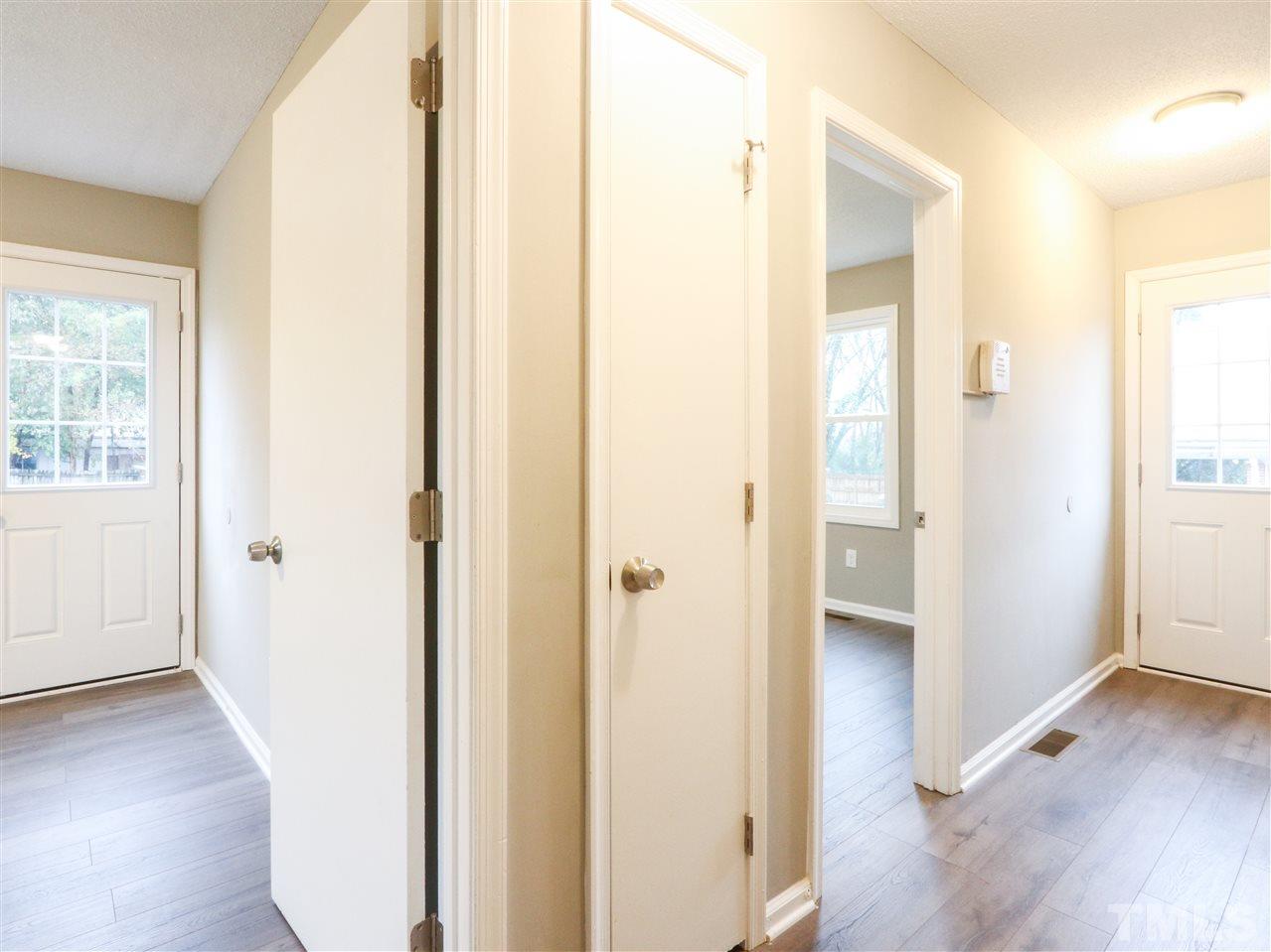 1411 Garner Road Raleigh, NC 27610 - Photo 15 of 29