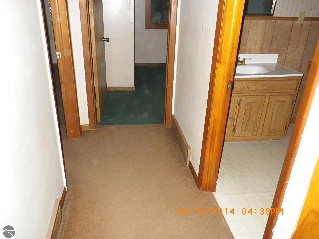 1660 South Ferris Road Sumner, MI 48889 - Photo 18 of 23 1793562-20.JPG