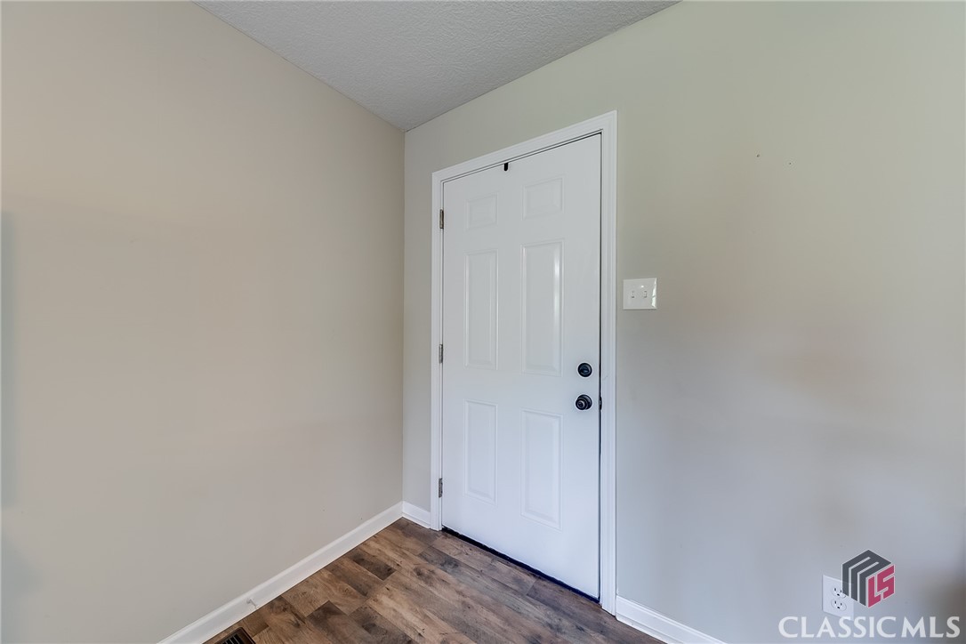 1995 Beacon Light Road Hartwell, GA 30643 - Photo 12 of 40 Gallery Image 12