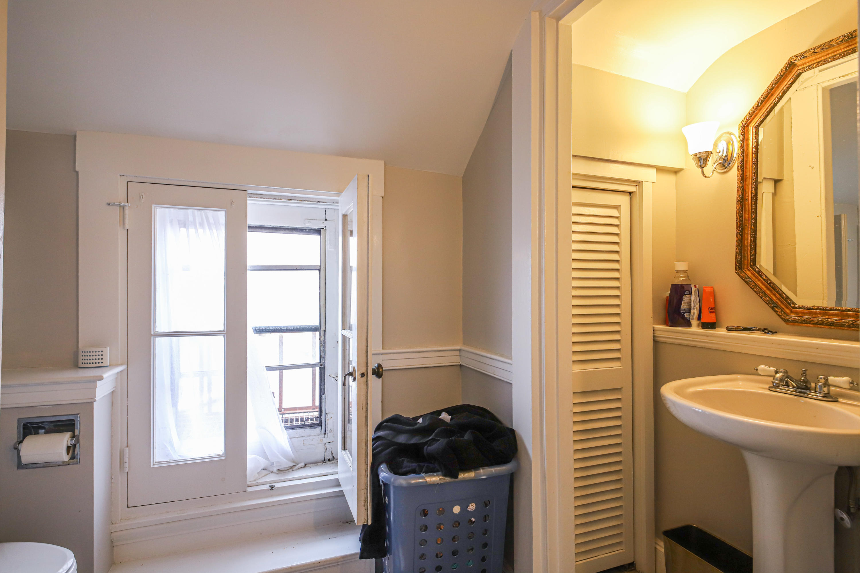 139 Spring Street Portland, ME 04101 - Photo 53 of 110 139 Spring St #3 Portland - 15Bath