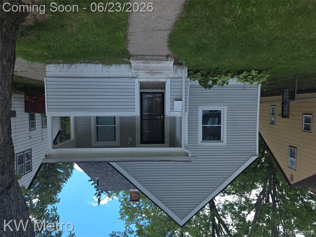 19350 Huntington Road Detroit, MI 48219 - Photo 1 of 16