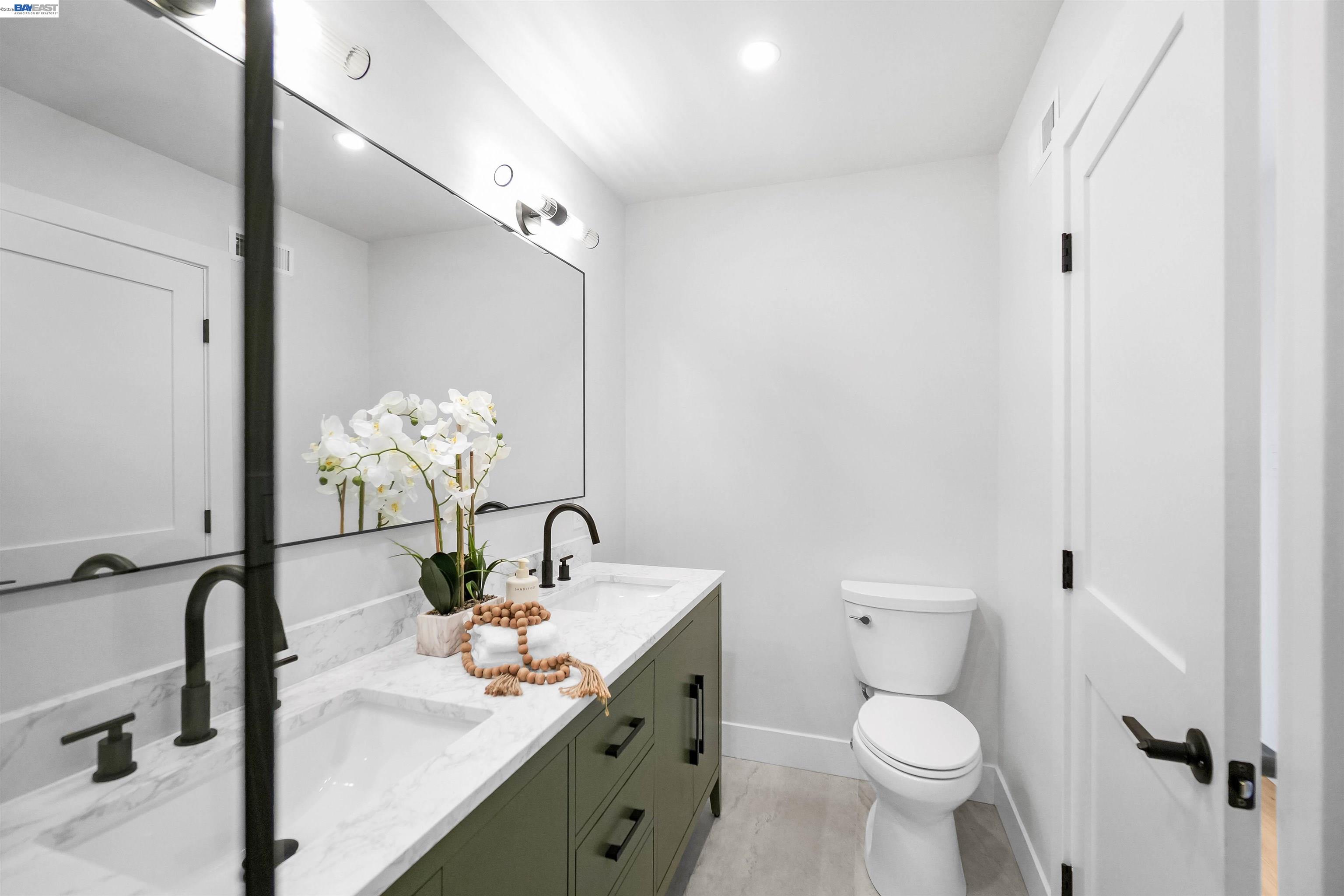 5020 Proctor Road Castro Valley, CA 94546 - Photo 32 of 56