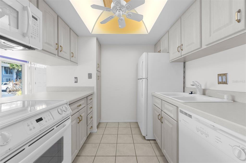 1935 South Conway Road, Unit R3 Orlando, FL 32812 - Photo 12 of 27