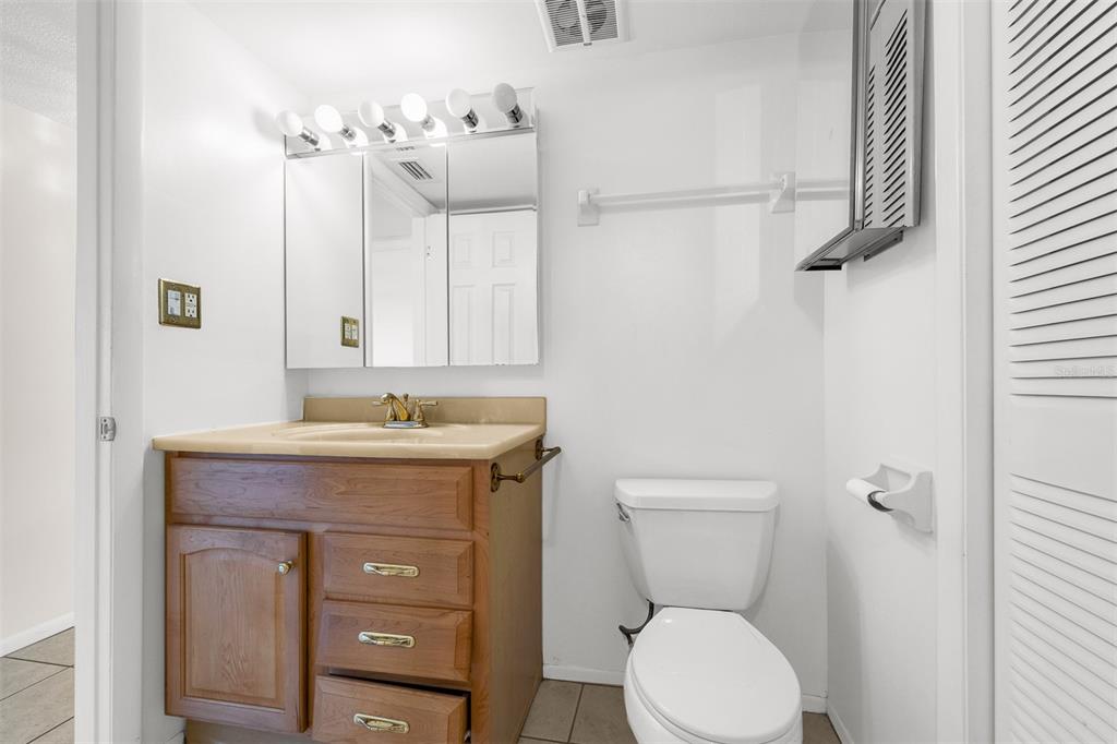 1935 South Conway Road, Unit R3 Orlando, FL 32812 - Photo 16 of 27